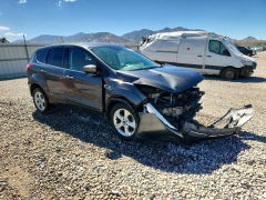 Photo 4 from auction – 2016 FORD ESCAPE with VIN 1FMCU0G73GUC92083