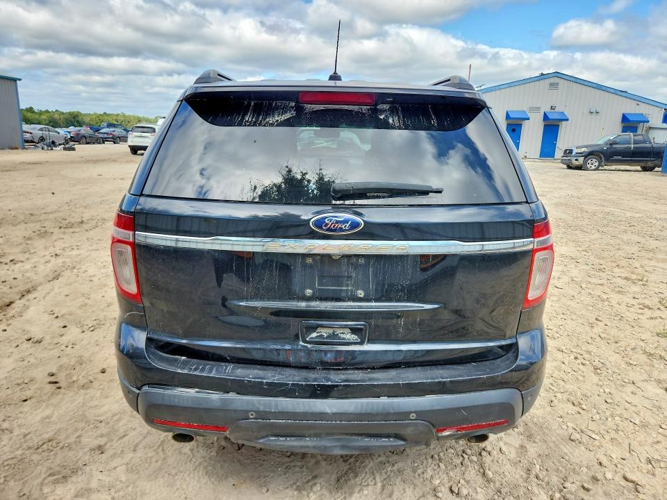 Снимка 6 от търг – 2014 FORD EXPLORER с VIN 1FM5K7F85EGC46851