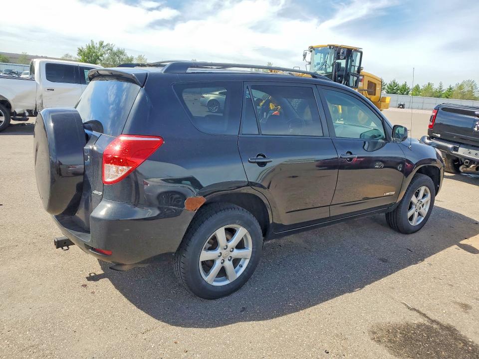 Photo 3 from auction – 2007 TOYOTA RAV4 with VIN JTMBD31V376029704