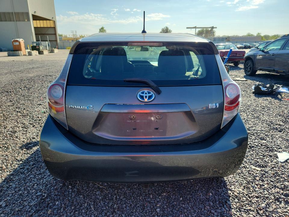Photo 6 from auction – 2013 TOYOTA PRIUS C with VIN JTDKDTB36D1552155