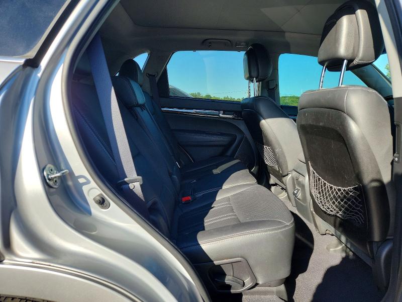 Foto 11 de la subasta – 2014 KIA SORENTO con VIN 5XYKWDA71EG539013