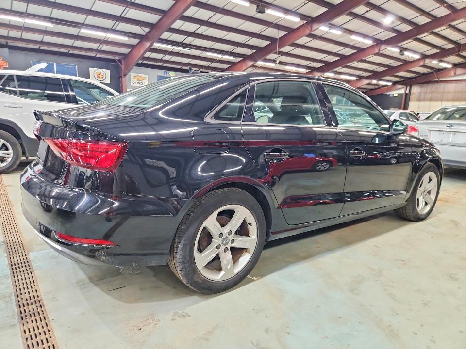 Photo 3 from auction – 2018 AUDI A3 with VIN WAUAUGFF8J1040512