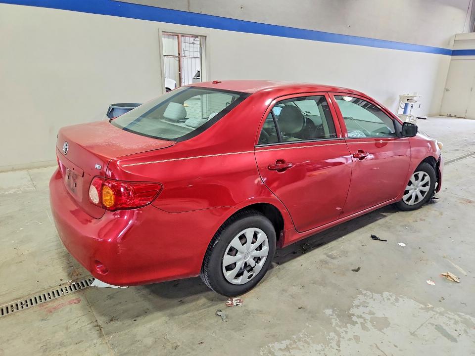 Снимка 3 от търг – 2010 TOYOTA COROLLA с VIN 1NXBU4EEXAZ362089
