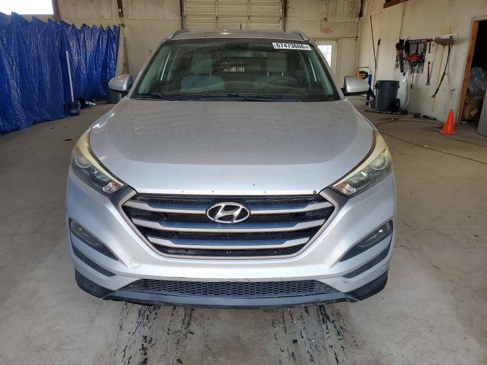 Photo 5 from auction – 2016 HYUNDAI TUCSON with VIN KM8J3CA40GU138733