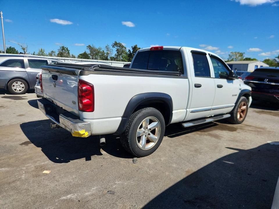 Фото 3 с аукциона – 2008 DODGE RAM 1500 с VIN 1D7HA18218S593269