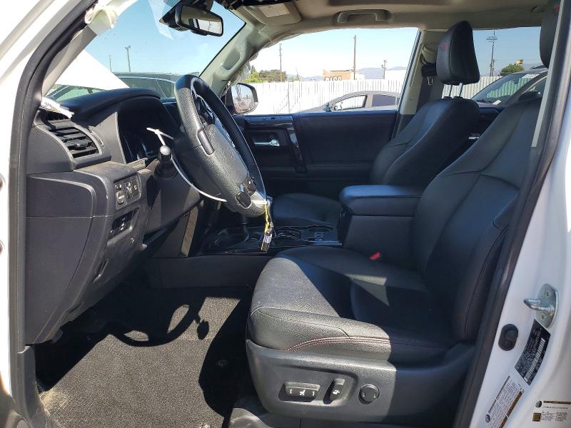 Photo 7 from auction – 2020 TOYOTA 4RUNNER with VIN JTEBU5JRXL5782074