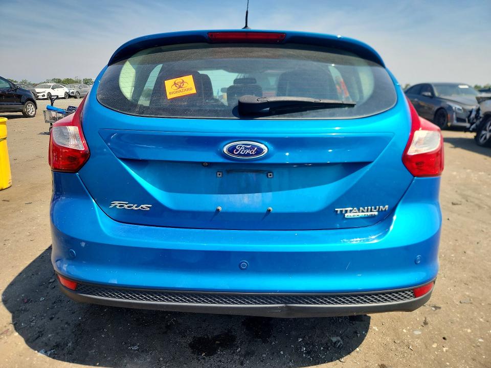 Photo 6 from auction – 2013 FORD FOCUS with VIN 1FADP3N26DL241399