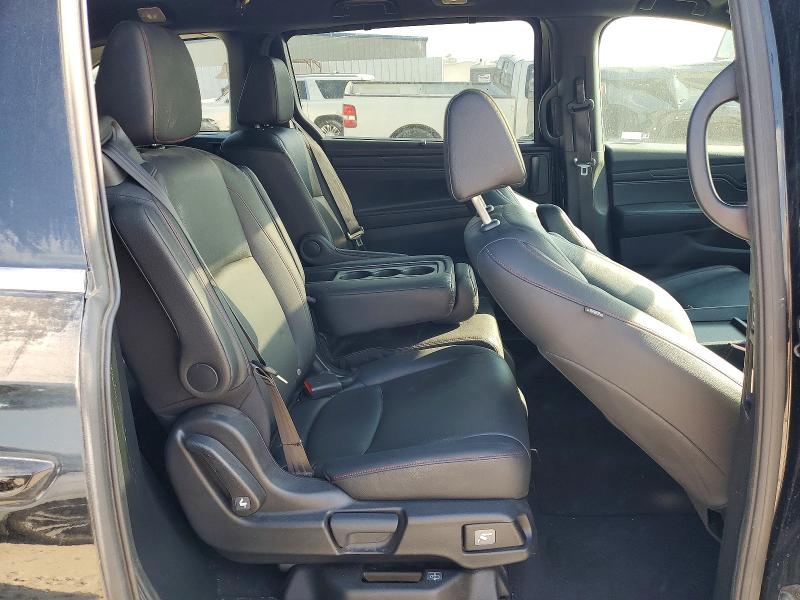 Photo 11 from auction – 2023 HONDA ODYSSEY with VIN 5FNRL6H71PB027738