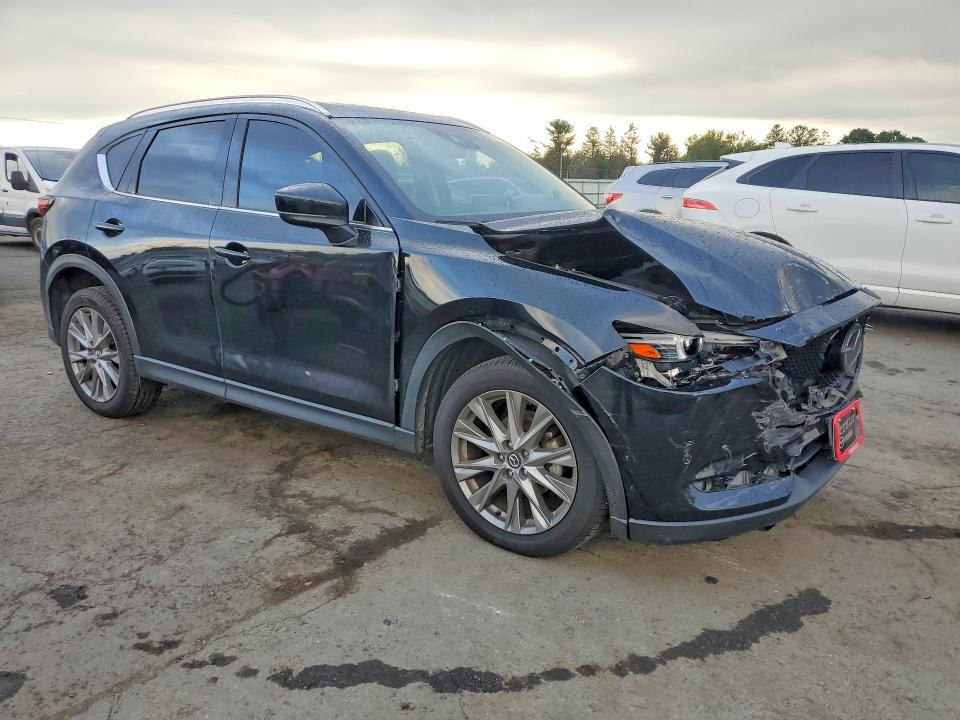 Снимка 4 от търг – 2021 MAZDA CX-5 с VIN JM3KFBDMXM1480300