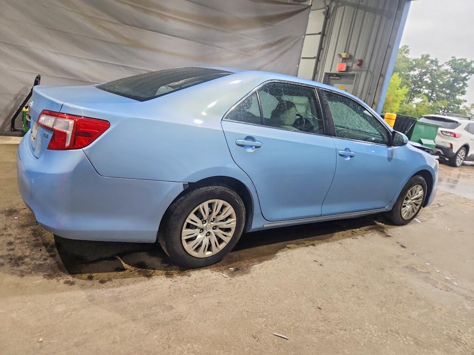 صورة رقم 3 من المزاد - 2012 TOYOTA CAMRY مع VIN 4T1BF1FK5CU585477