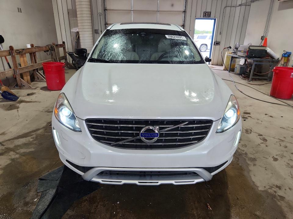 Photo 5 from auction – 2017 VOLVO XC60 with VIN YV449MRR7H2207305