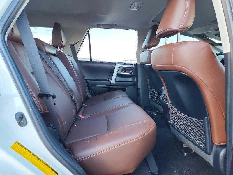 Photo 11 from auction – 2020 TOYOTA 4RUNNER with VIN JTEZU5JR4L5227930