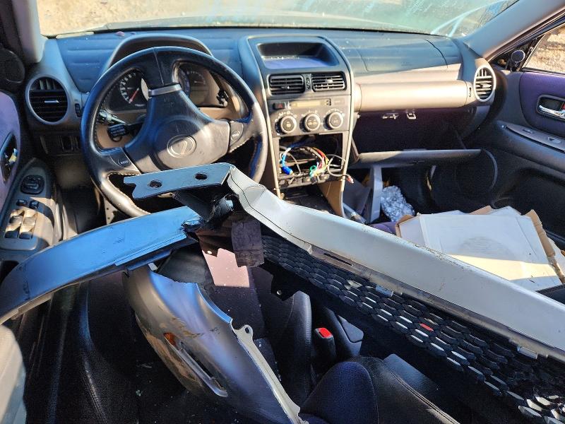 Фото 8 с аукциона – 2001 LEXUS IS с VIN JTHBD182010009077