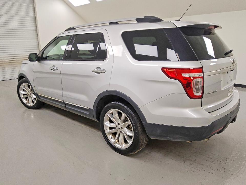 Photo 2 from auction – 2013 FORD EXPLORER with VIN 1FM5K7F89DGB47531