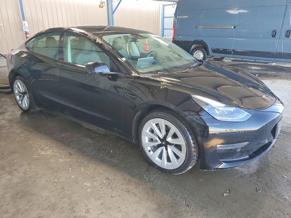 صورة رقم 4 من المزاد - 2022 TESLA MODEL 3 مع VIN 5YJ3E1EBXNF290576