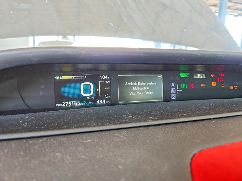 Photo 9 from auction – 2016 TOYOTA PRIUS with VIN JTDKBRFU4G3014879