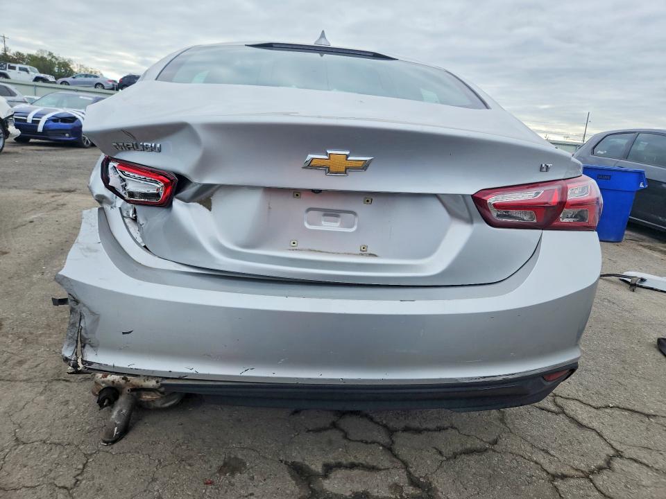 Photo 6 from auction – 2021 CHEVROLET MALIBU with VIN 1G1ZD5ST1MF053527
