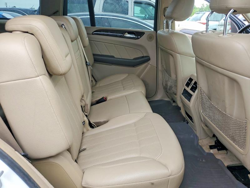 Photo 11 from auction – 2015 MERCEDES-BENZ GL with VIN 4JGDF2EEXFA506899