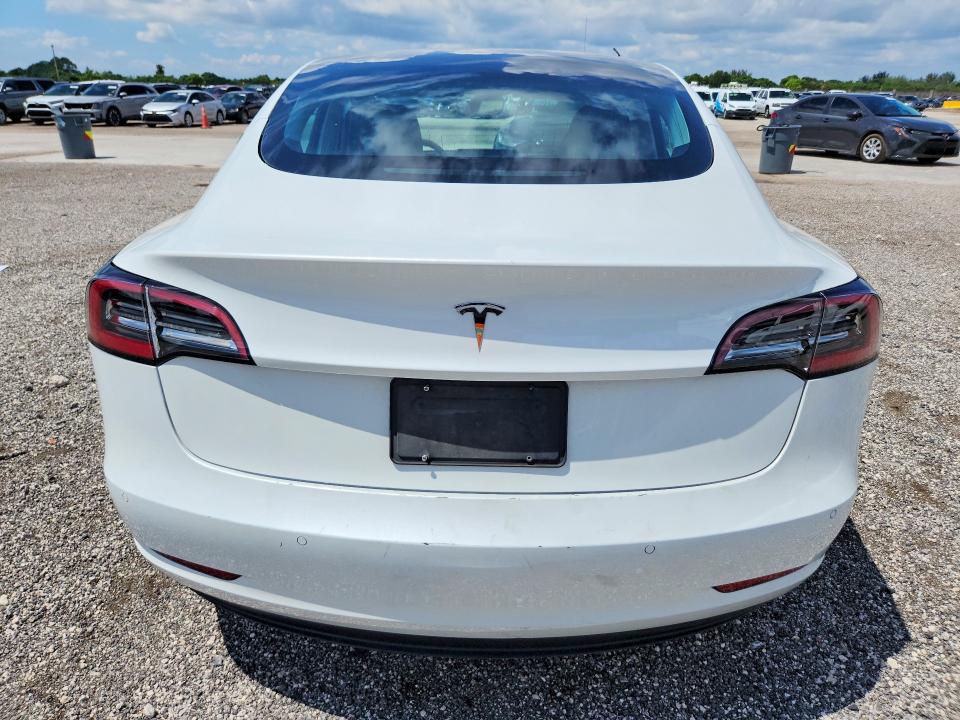 صورة رقم 6 من المزاد - 2022 TESLA MODEL 3 مع VIN 5YJ3E1EA2NF287324
