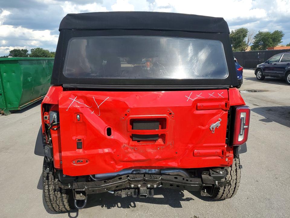 Снимка 6 от търг – 2023 FORD BRONCO с VIN 1FMDE5BH7PLB63607