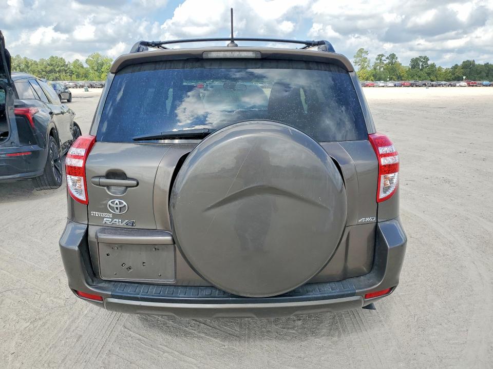 Zdjęcie 6 z aukcji – 2012 TOYOTA RAV4 z VIN 2T3BF4DV0CW205256