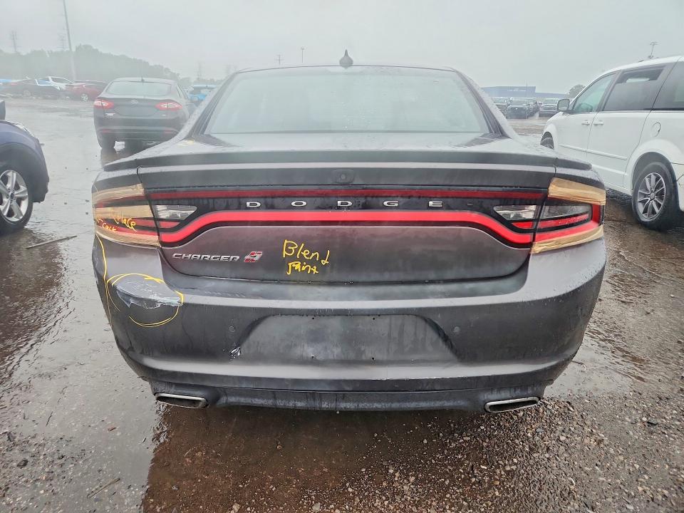 Снимка 6 от търг – 2018 DODGE CHARGER с VIN 2C3CDXJG5JH201464