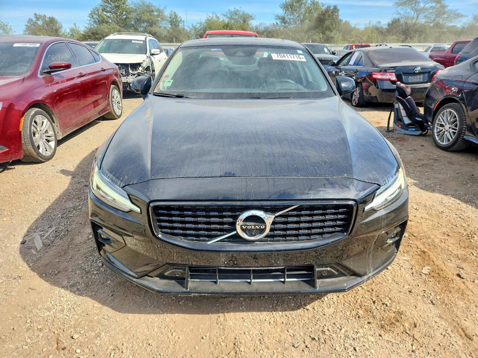 Photo 5 from auction – 2021 VOLVO S60 with VIN 7JR102TZ4MG118478