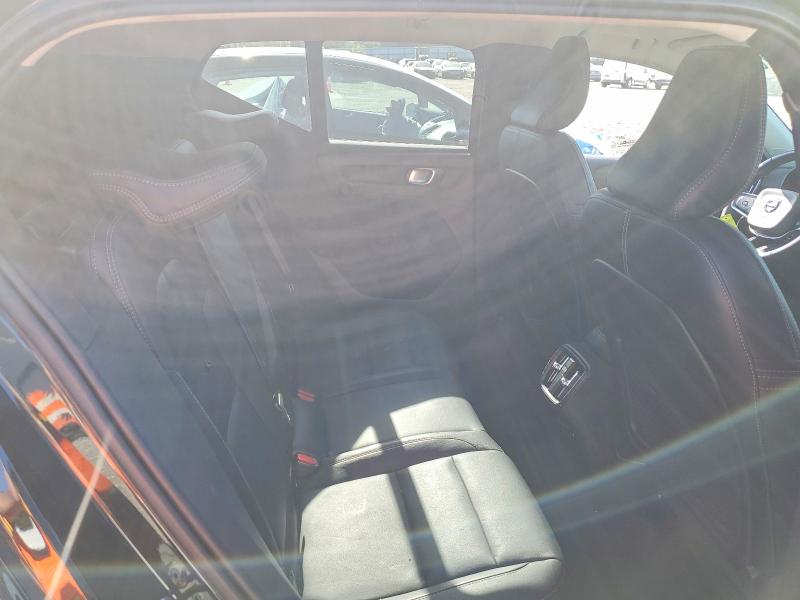 Photo 11 from auction – 2021 VOLVO XC40 with VIN YV4162UK3M2424922