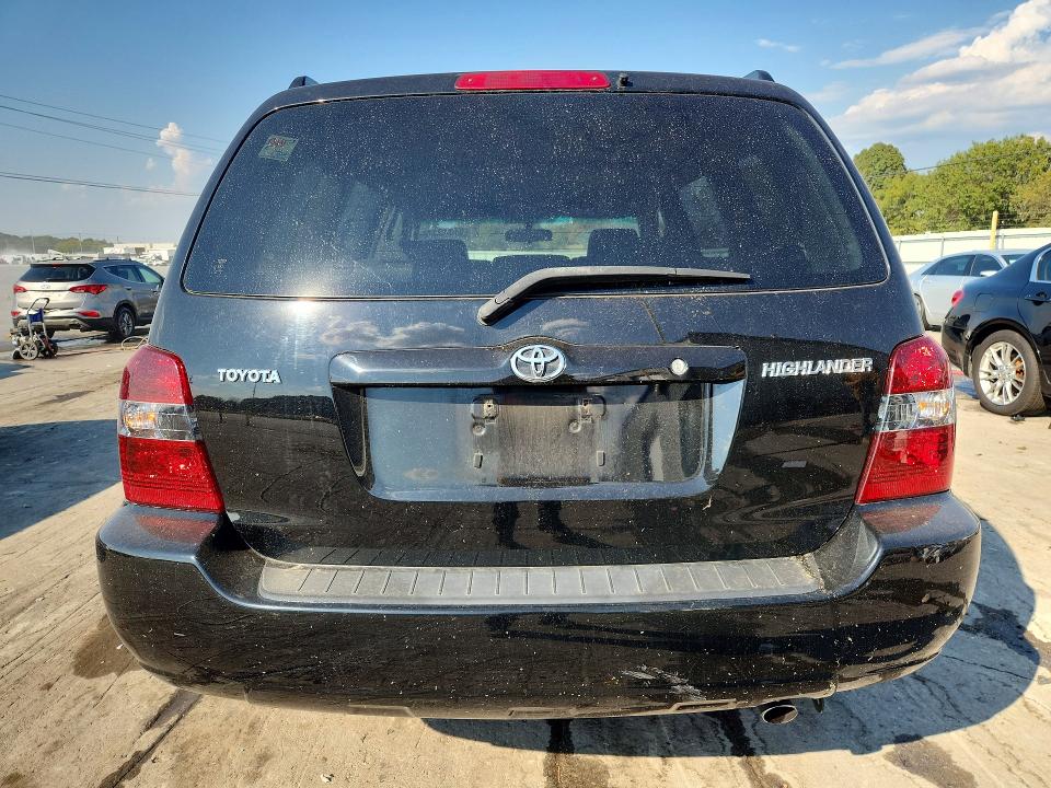 Photo 6 from auction – 2004 TOYOTA HIGHLANDER with VIN JTEGD21A440104157