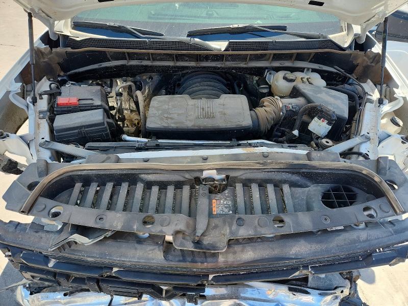 Photo 11 from auction – 2026 CHEVROLET SILVERADO with VIN 1GCUKAED8TZ328148