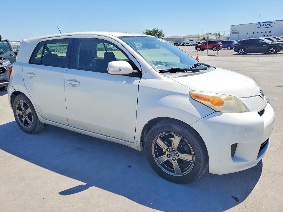 Photo 4 from auction – 2012 SCION XD with VIN JTKKU4B46C1018322