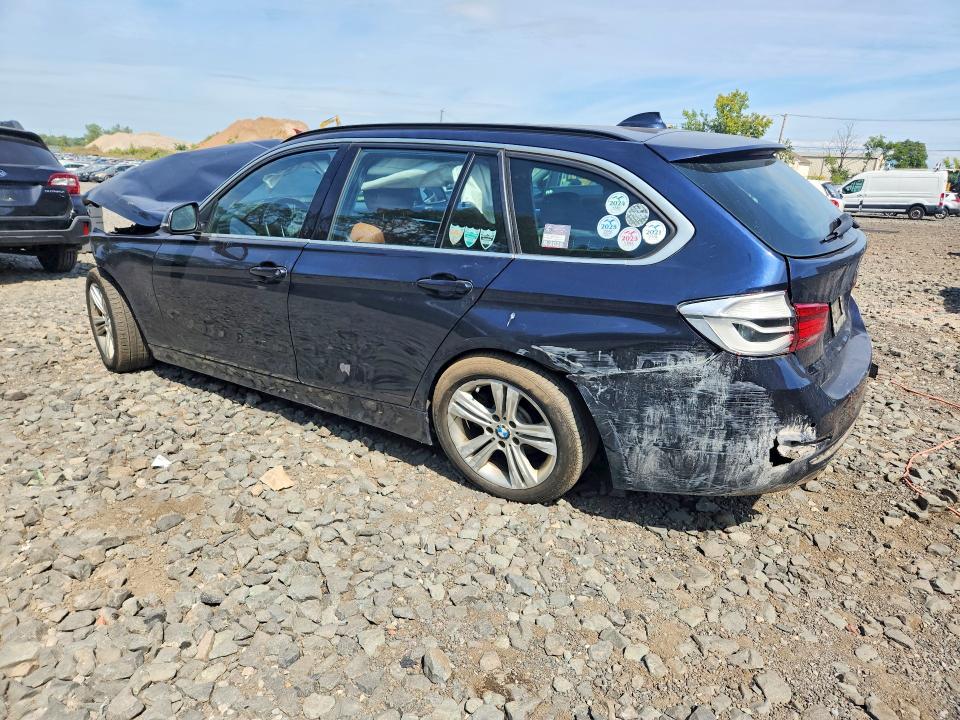 Снимка 2 от търг – 2016 BMW 328 с VIN WBA8G5C50GK442789