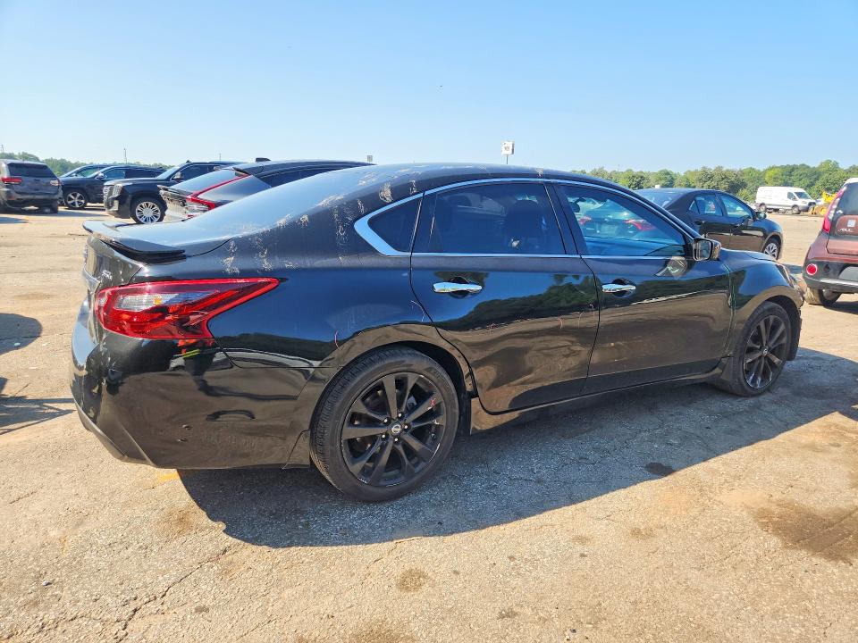 Photo 3 from auction – 2017 NISSAN ALTIMA with VIN 1N4AL3AP9HC193516