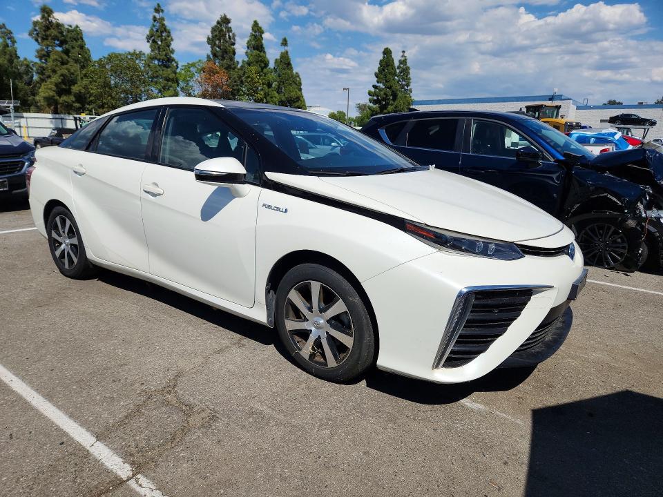 Photo 4 from auction – 2018 TOYOTA MIRAI with VIN JTDBVRBD6JA004614