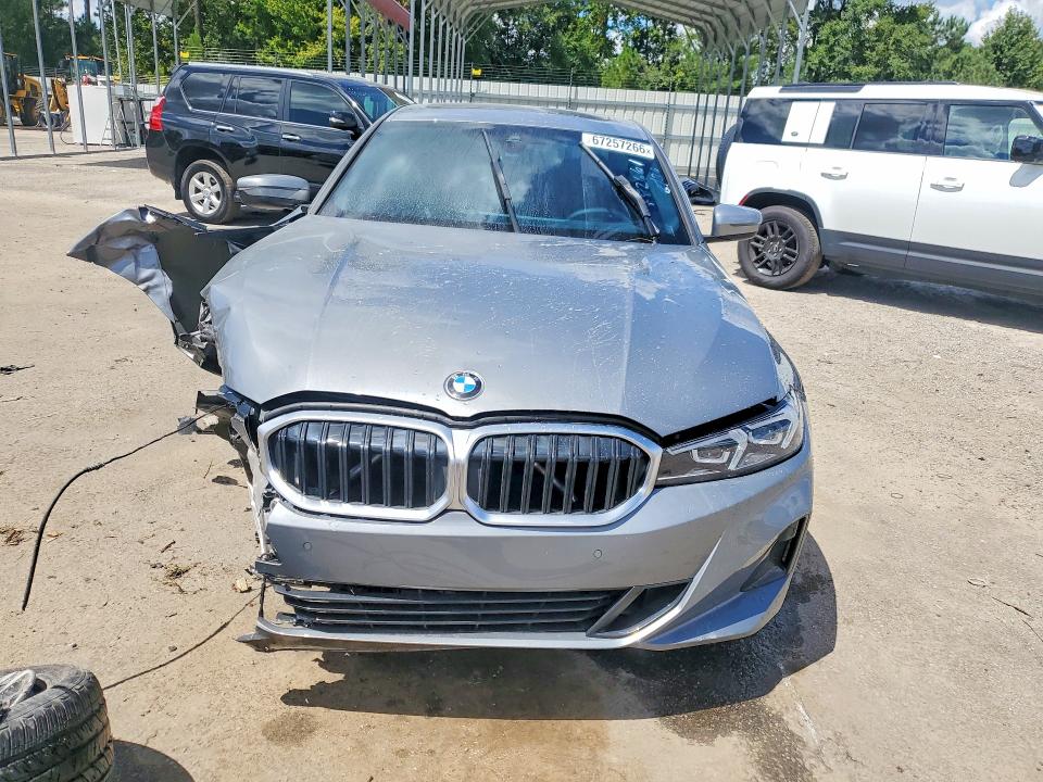 Zdjęcie 5 z aukcji – 2025 BMW 330I z VIN 3MW89CW04S8F82661
