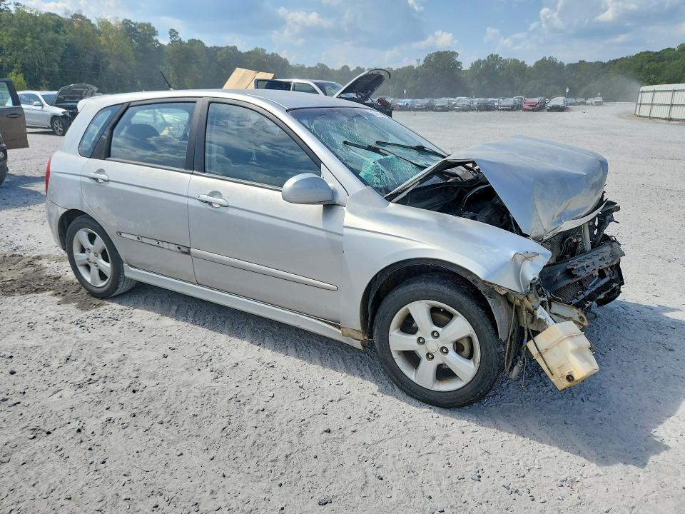 Photo 4 from auction – 2007 KIA SPECTRA with VIN KNAFE162175004109