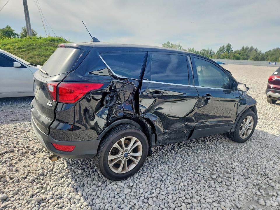 Zdjęcie 3 z aukcji – 2019 FORD ESCAPE z VIN 1FMCU9GD6KUA04284