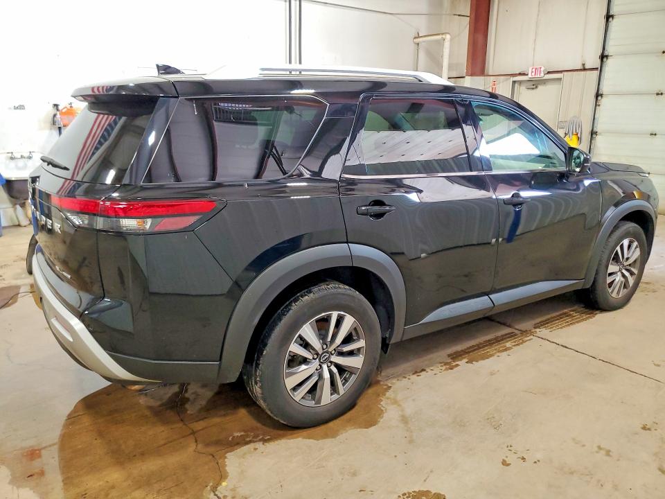Photo 3 from auction – 2022 NISSAN PATHFINDER with VIN 5N1DR3CC0NC248992