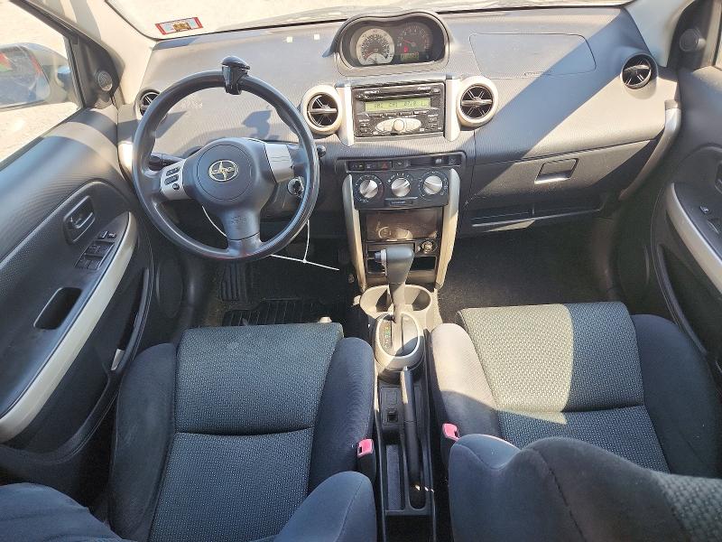 Photo 8 from auction – 2006 SCION XA with VIN JTKKT624965001851