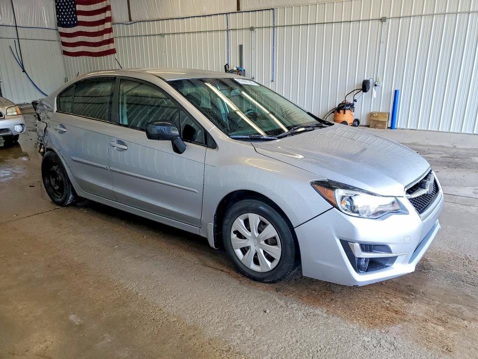 Foto 4 de la subasta – 2015 SUBARU IMPREZA con VIN JF1GJAA64FH016657