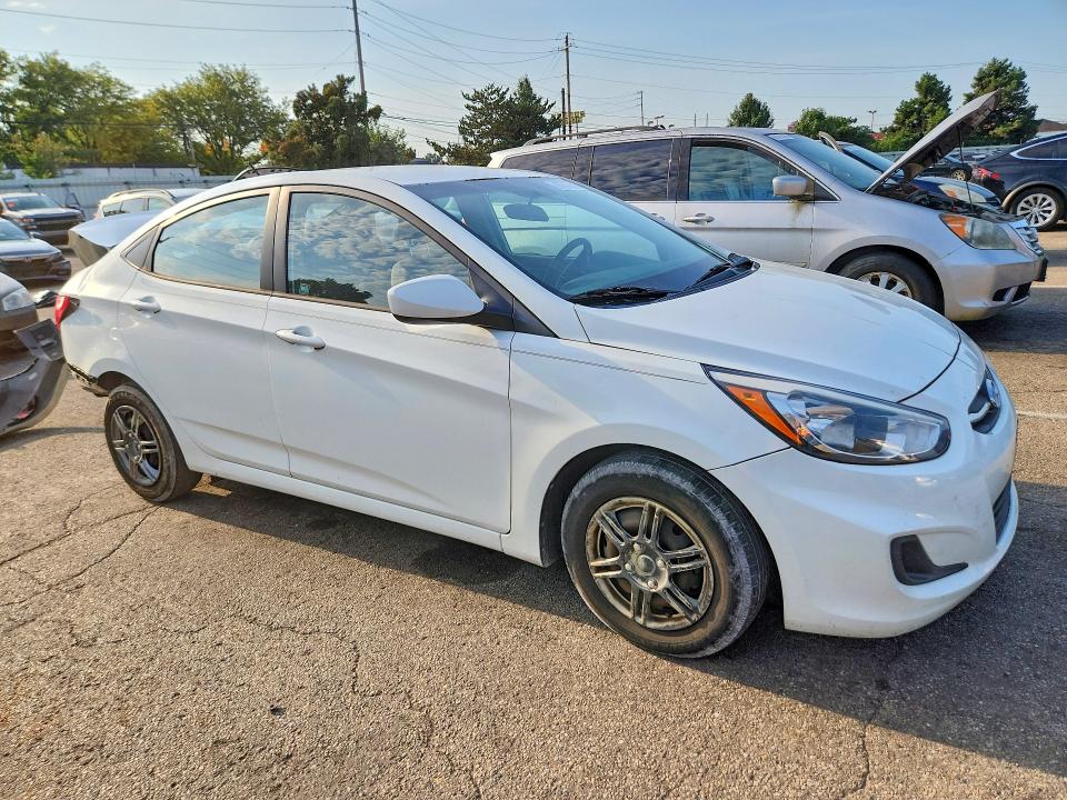 Photo 4 from auction – 2015 HYUNDAI ACCENT with VIN KMHCT4AE2FU899513