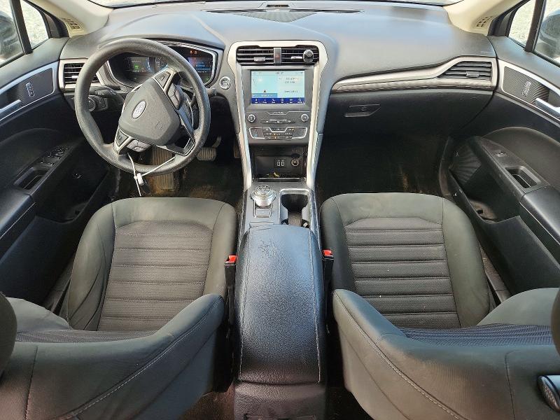 Photo 8 from auction – 2019 FORD FUSION with VIN 3FA6P0LU9KR281891