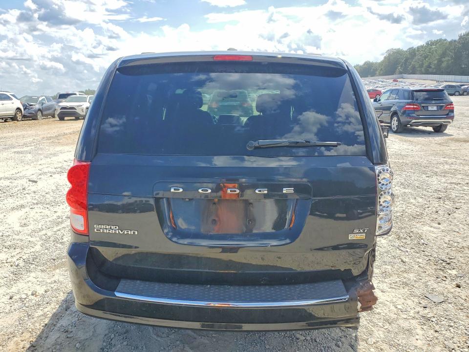 Photo 6 from auction – 2018 DODGE GRAND CARAVAN with VIN 2C4RDGCG9JR207975
