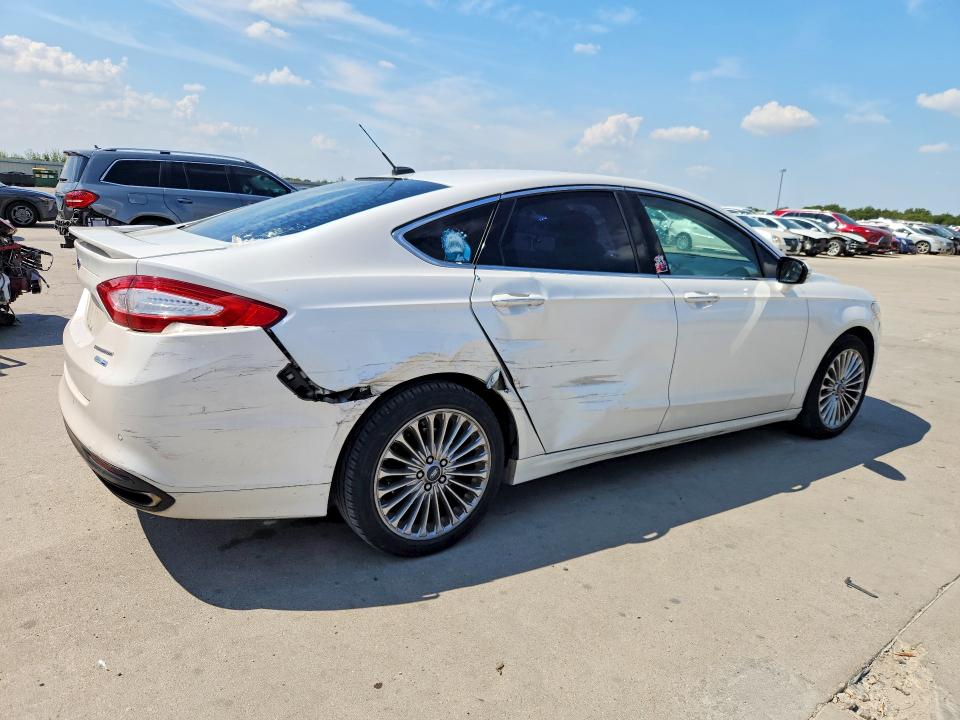 Photo 3 from auction – 2013 FORD FUSION with VIN 3FA6P0D93DR123107