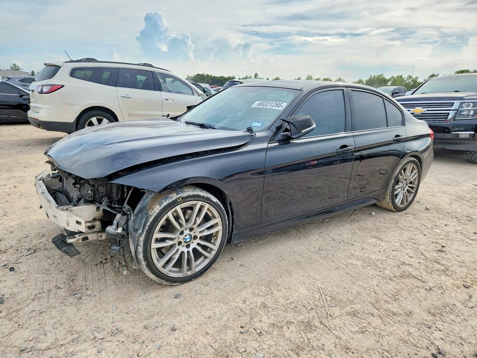 BMW 335 2015 con VIN WBA3A9G50FNS66126 - Foto de la subasta