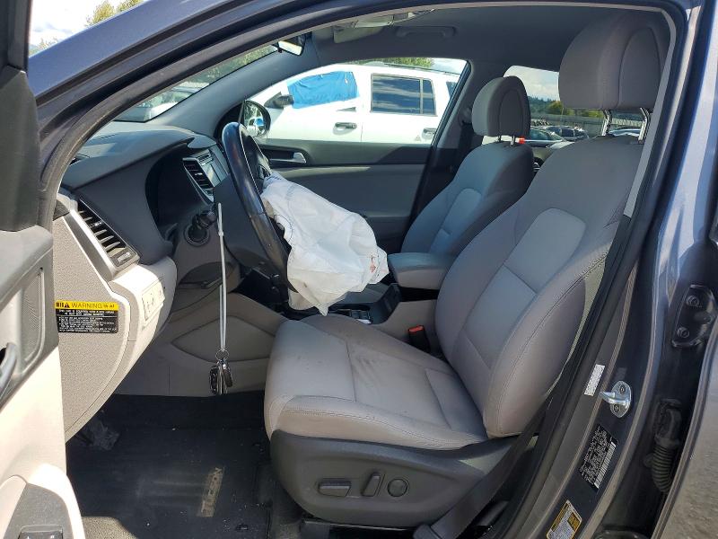 Photo 7 from auction – 2017 HYUNDAI TUCSON with VIN KM8J3CA2XHU459646