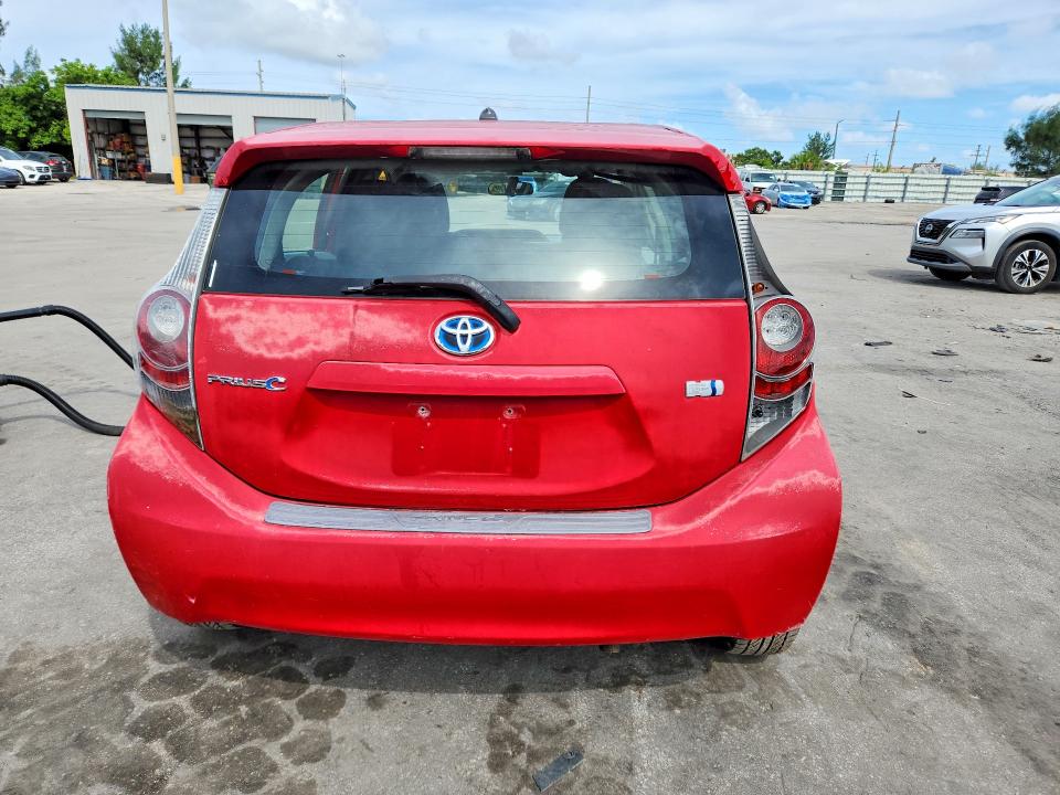 صورة رقم 6 من المزاد - 2012 TOYOTA PRIUS C مع VIN JTDKDTB30C1502012