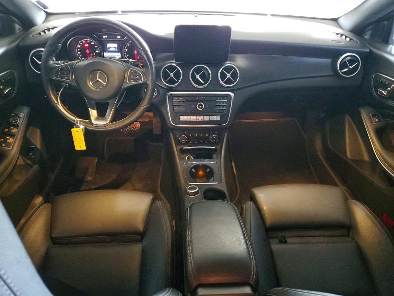 Photo 8 from auction – 2018 MERCEDES-BENZ CLA with VIN WDDSJ4EB0JN524377
