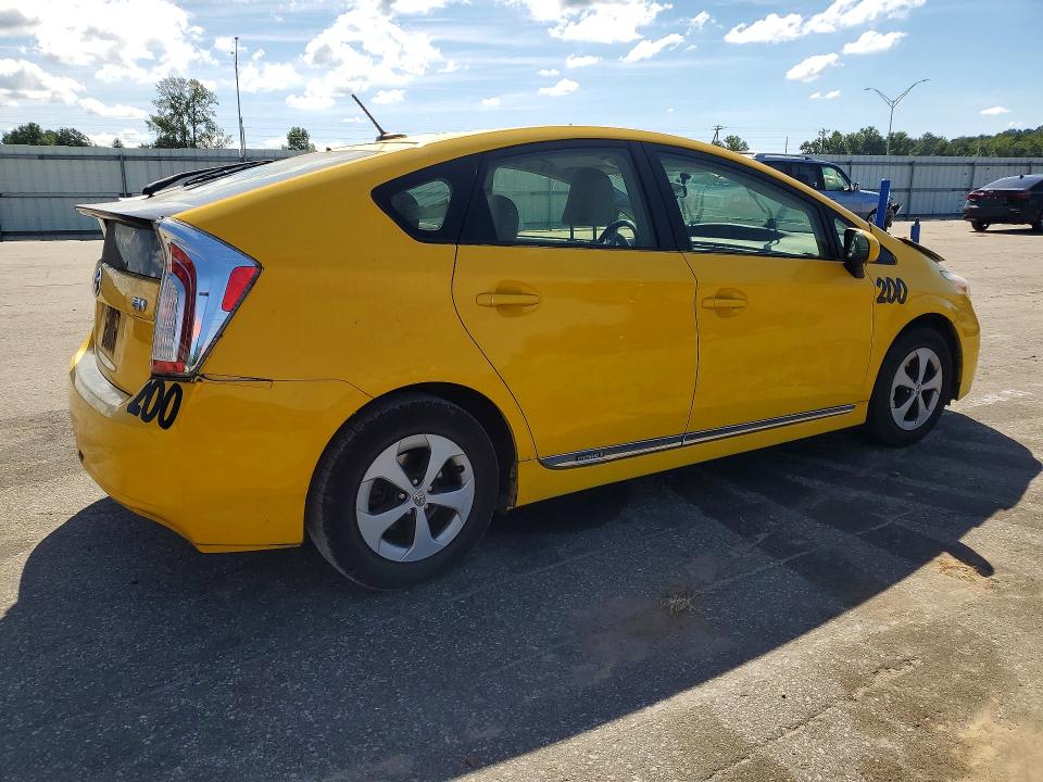 Photo 3 from auction – 2015 TOYOTA PRIUS with VIN JTDKN3DU0F0406958
