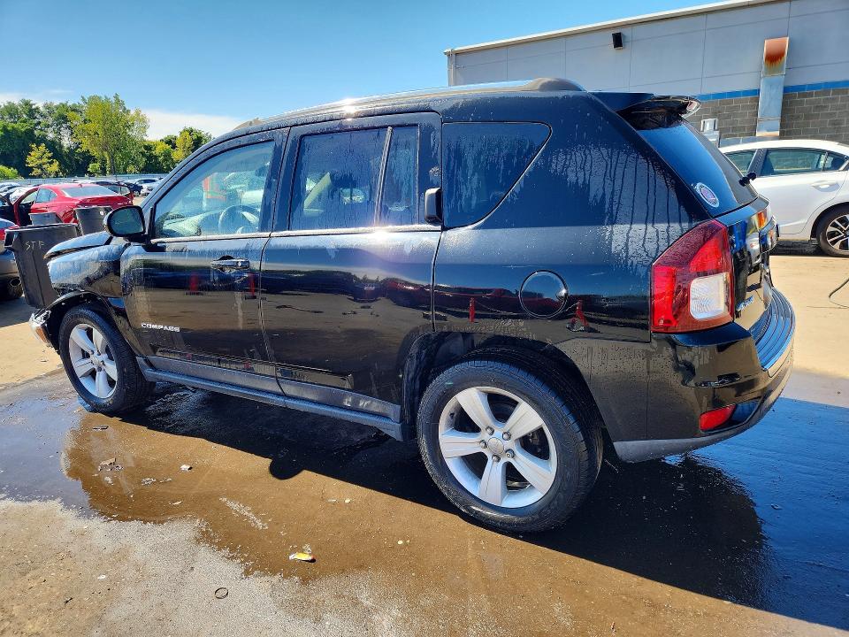 Фото 2 с аукциона – 2015 JEEP COMPASS с VIN 1C4NJDEB6FD427351